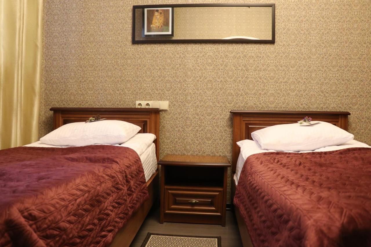 Bogdanov Yar Hotel Kiev Extérieur photo